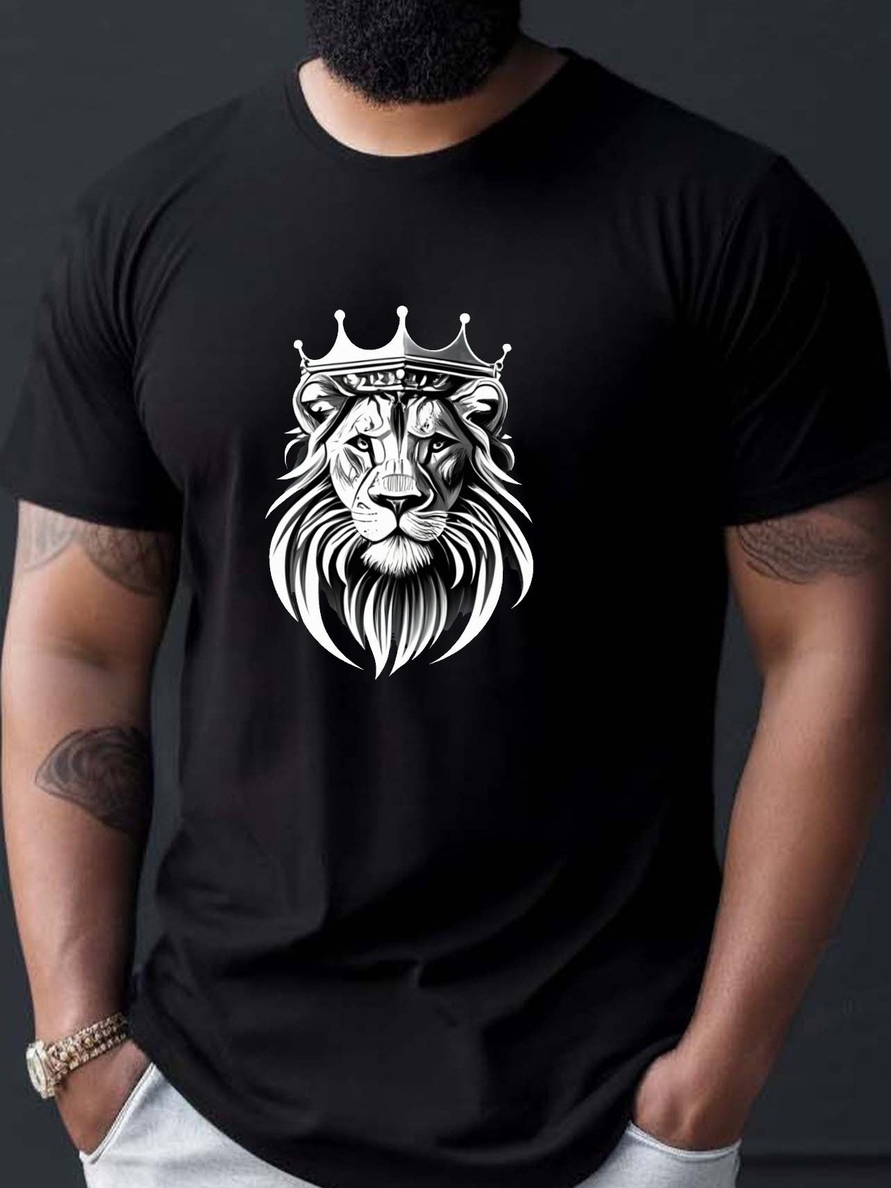 Lion Wearing Crown Print T-shirt, Men's T-shirt, Summer Casual Short Sleeved T-shirt Apparel/Shirt/Graphic Shirt SNULLO https://www.cyberehub.com