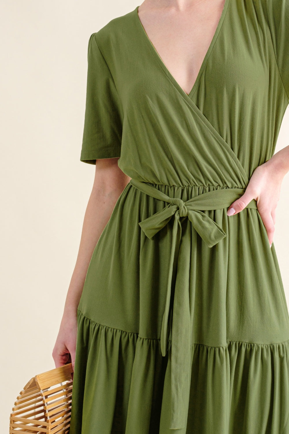 And The Why Soft Short Sleeve Tiered Midi Dress Apparel/Dress And The Why Dress Memorial Day Sale Ship from USA TikTok Trendsi USPS Walmart Walmart Apparel Trendsi https://www.cyberehub.com