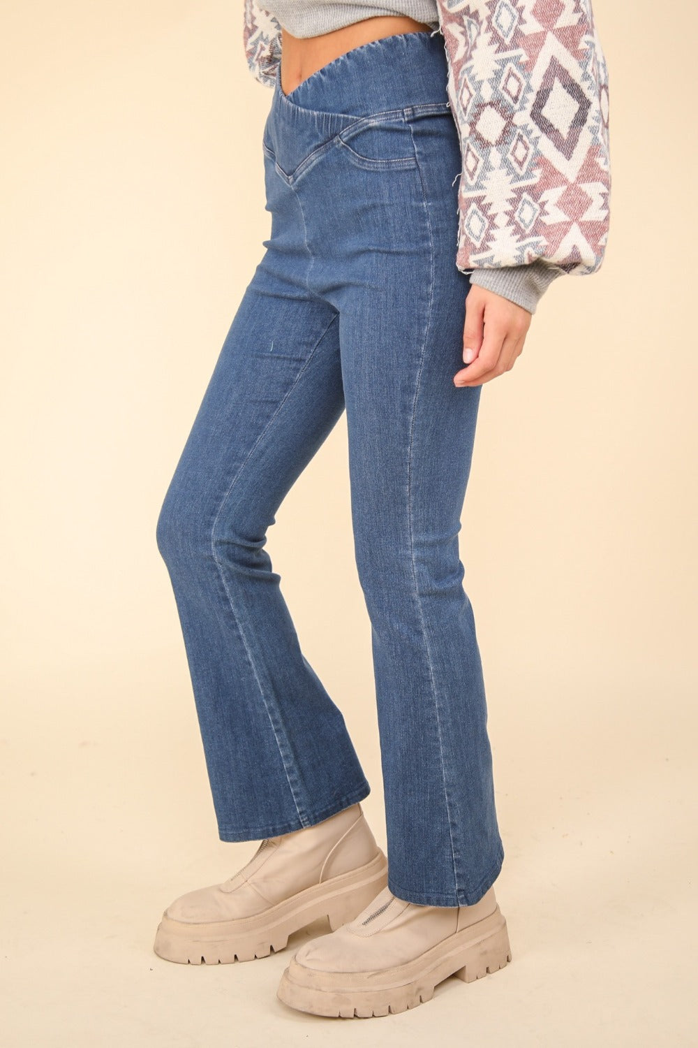 VERY J Washed Denim Stretchy Crossover Waist Leggings Bottoms Bottoms Clothing Pants Ship from USA VERY J Women Trendsi https://www.cyberehub.com