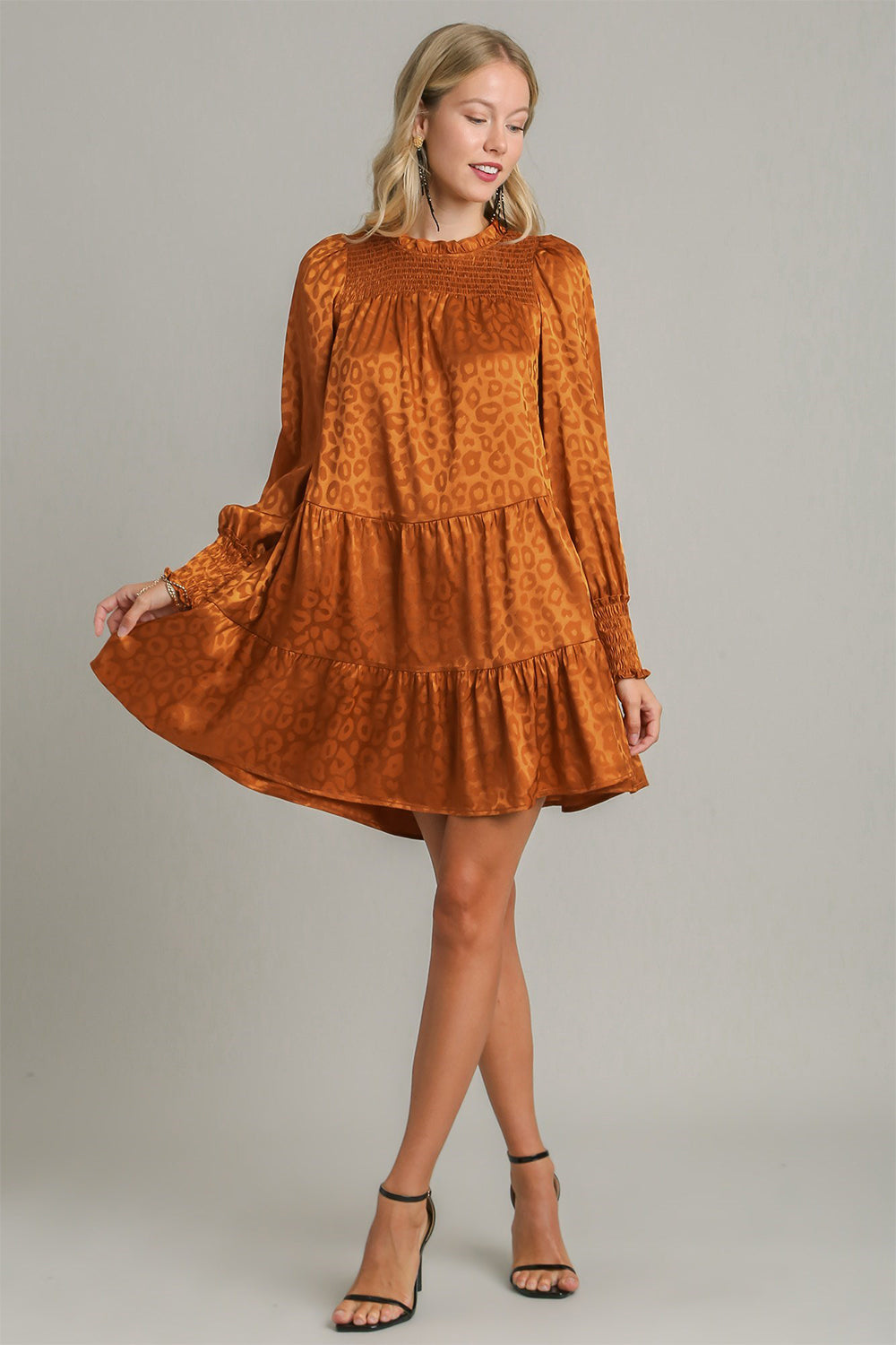 Umgee Smocked Leopard Long Sleeve Tiered Dress Apparel Apparel Ship from USA TikTok Trendsi Umgee USA Trendsi https://www.cyberehub.com