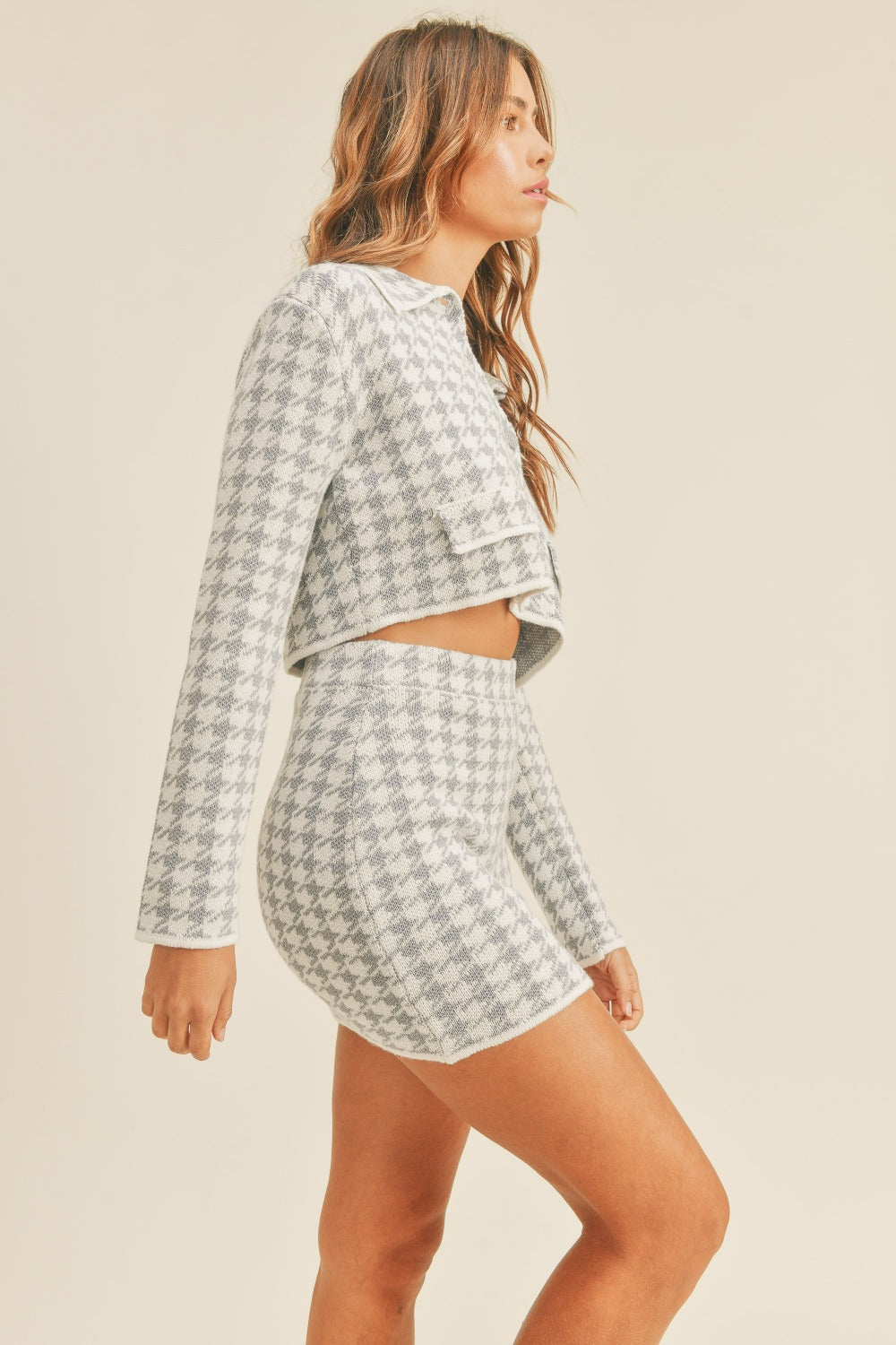 MABLE Houndstooth Cropped Knit Cardigan and Mini Skirt Set Shirt Apparel Clothing Tops MABLE Ship from USA Shirts USA Women Trendsi https://www.cyberehub.com