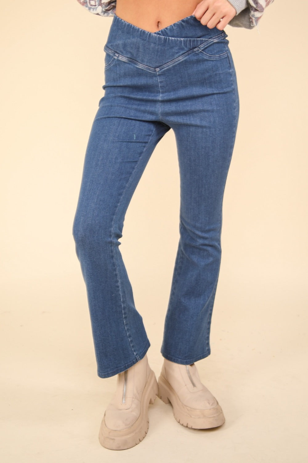 VERY J Washed Denim Stretchy Crossover Waist Leggings Indigo Bottoms Bottoms Clothing Pants Ship from USA VERY J Women Trendsi https://www.cyberehub.com