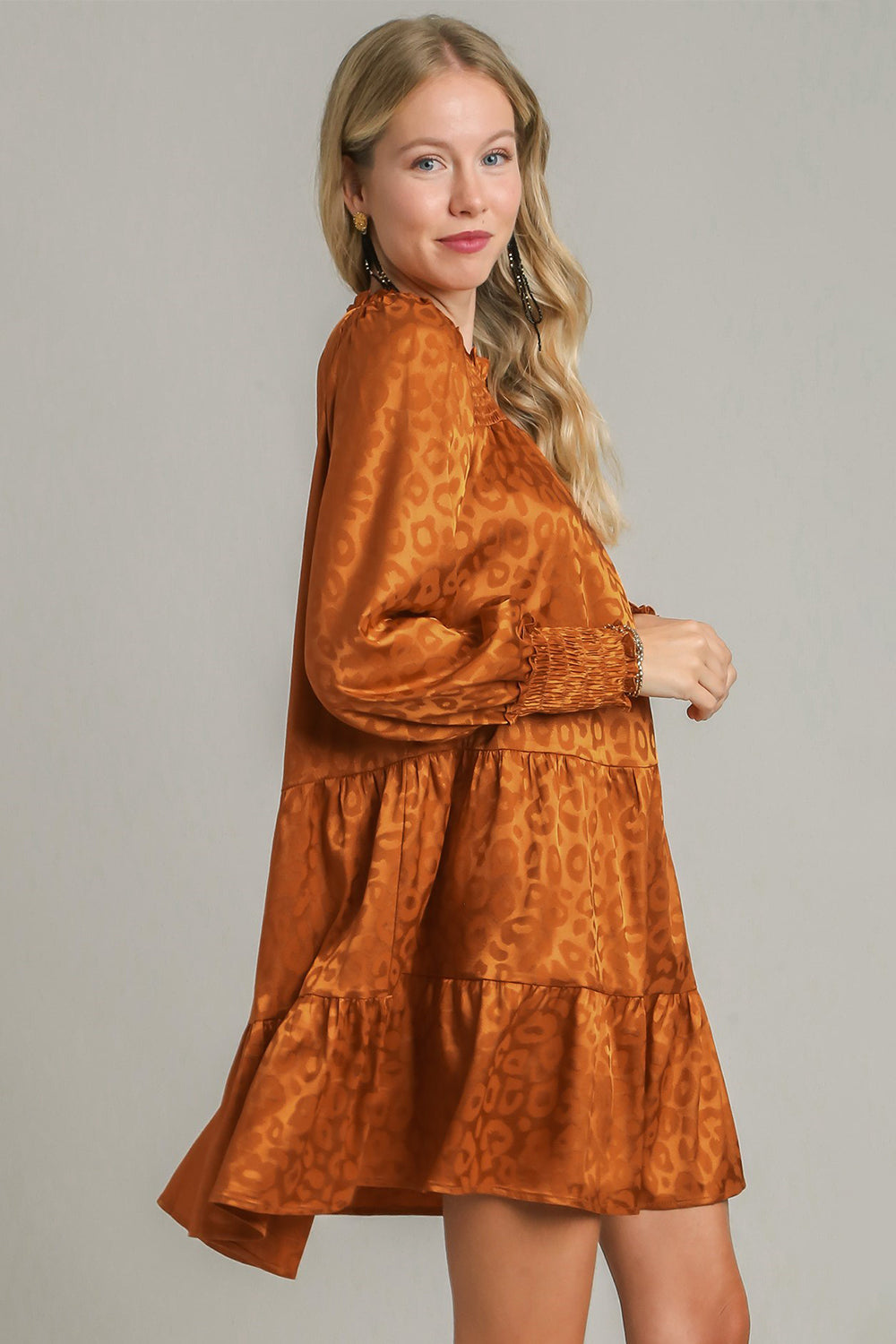 Umgee Smocked Leopard Long Sleeve Tiered Dress Apparel Apparel Ship from USA TikTok Trendsi Umgee USA Trendsi https://www.cyberehub.com