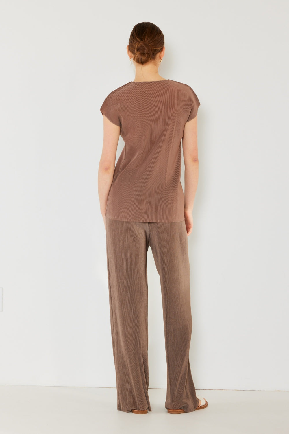 Marina West Swim Rib Pleated Cap Sleeve Top Apparel/Tops Marina West Swim Ship from USA TikTok Tops Trendsi USPS Walmart Walmart Apparel Trendsi https://www.cyberehub.com