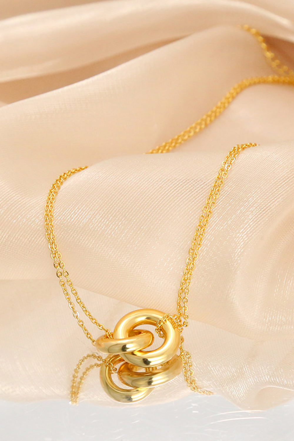 Linked Ring Pendant Chain Necklace Chain Necklace AI Jewelry H.C Jewelry Ship from USA TikTok USA Walmart Trendsi https://www.cyberehub.com