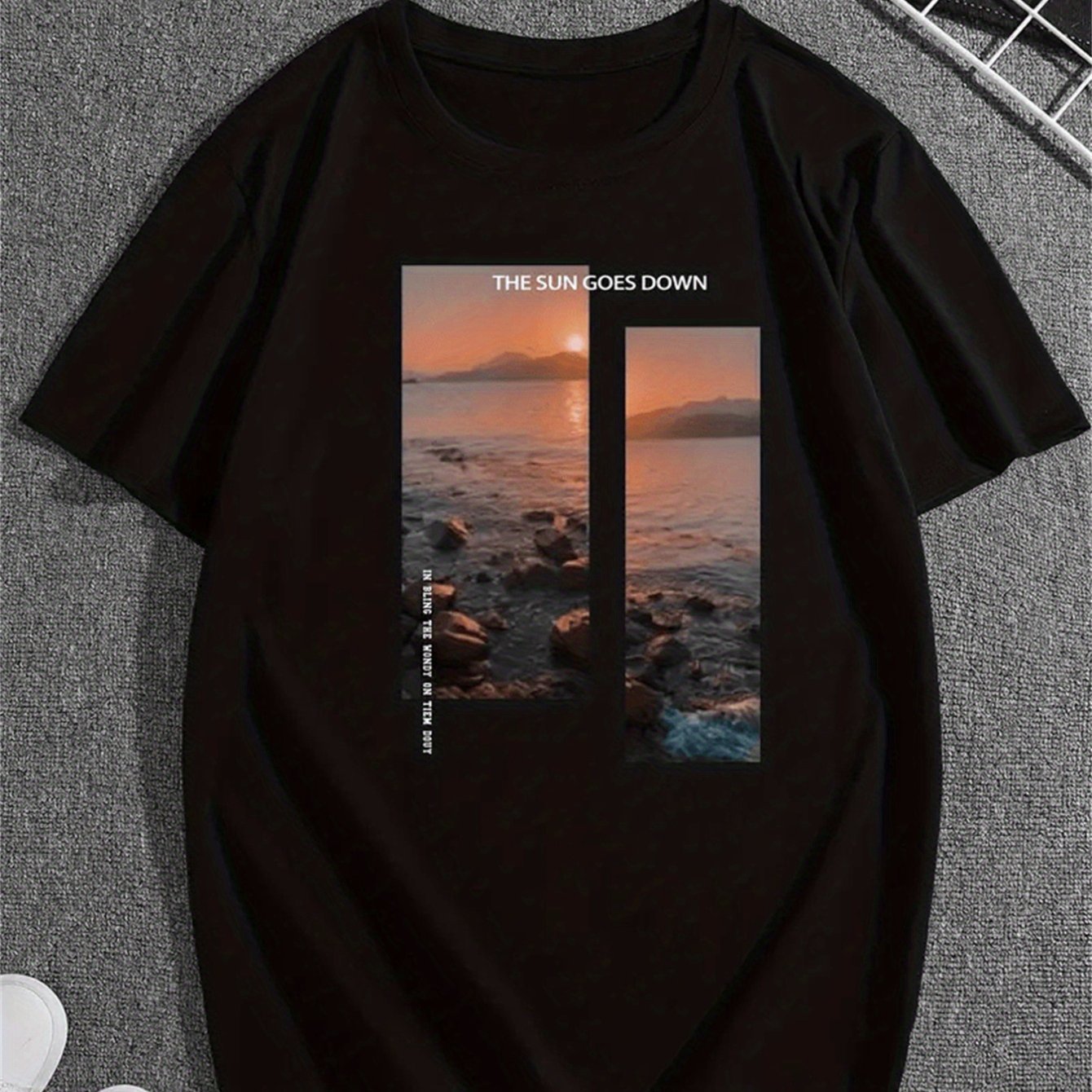 Men's Creative Casual Short Sleeved Round Neck T-shirt Apparel/Shirt/Graphic Shirt SNULLO https://www.cyberehub.com