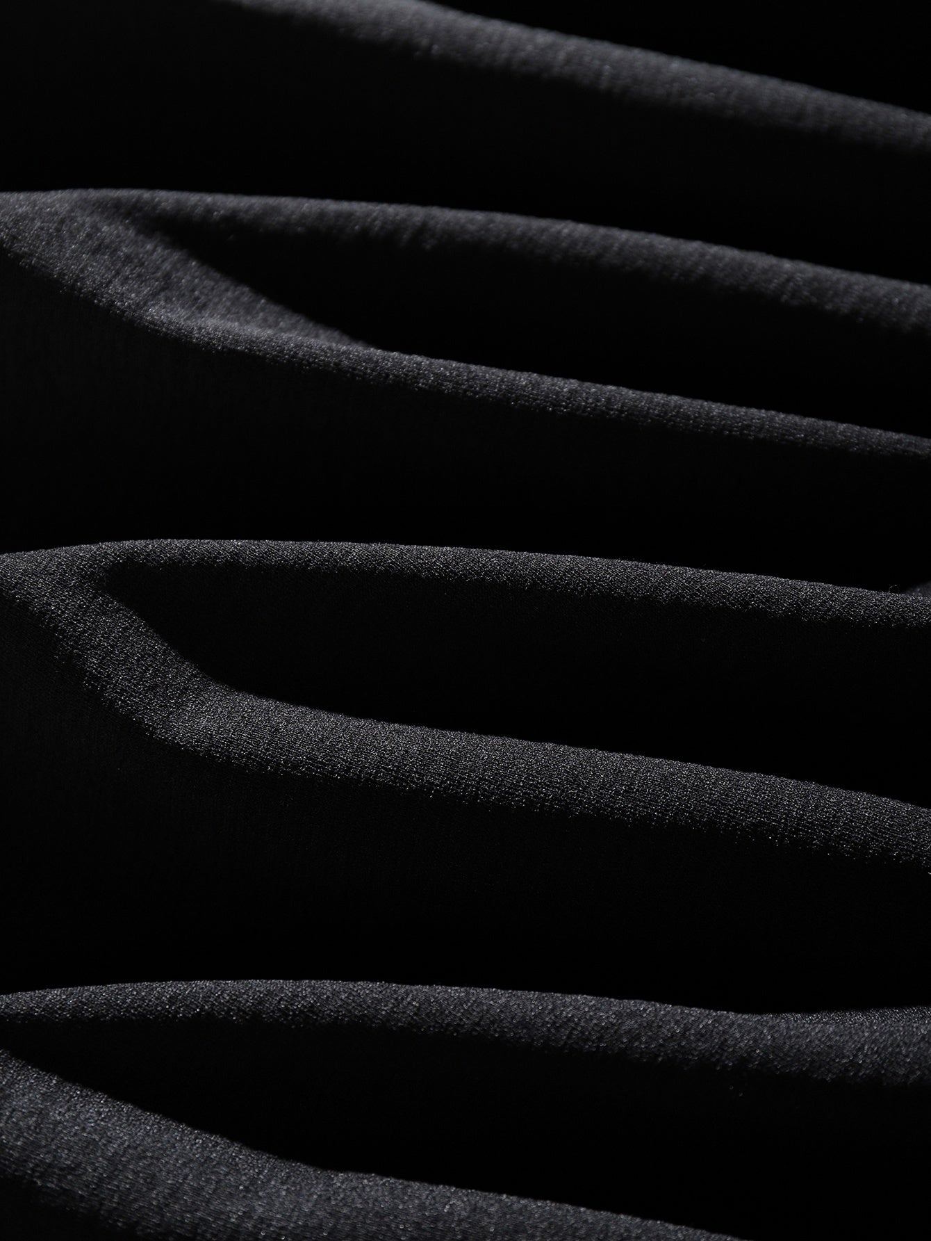 Lion Wearing Crown Print T-shirt, Men's T-shirt, Summer Casual Short Sleeved T-shirt Apparel/Shirt/Graphic Shirt SNULLO https://www.cyberehub.com