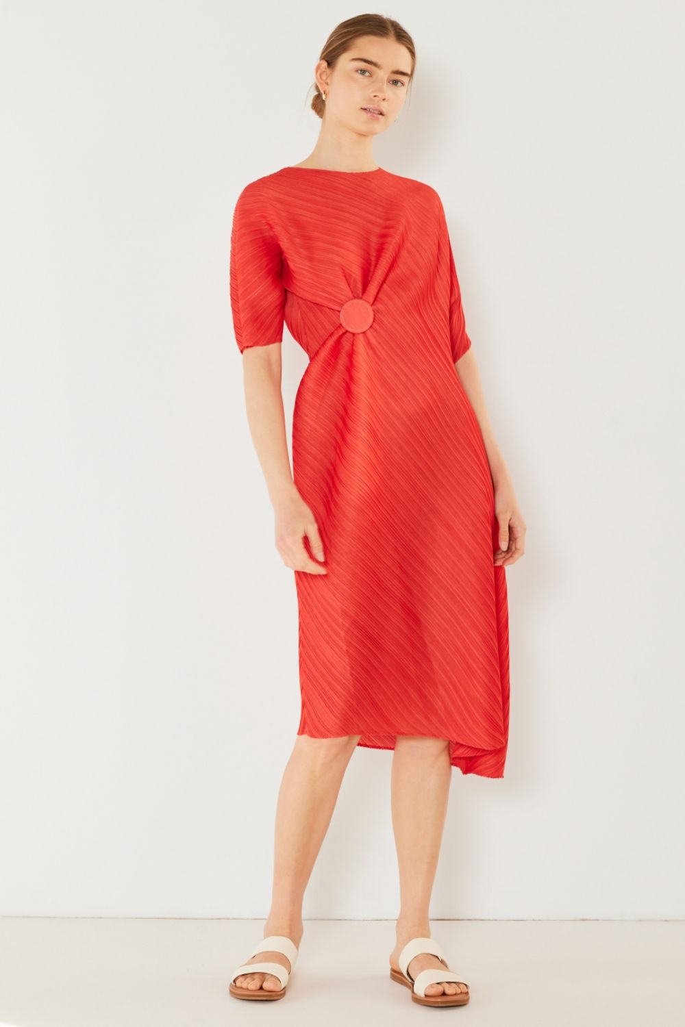 Marina West Swim Pleated Dolman Sleeve Dress Apparel/Dress Dress Marina West Swim Ship from USA TikTok Trendsi USPS Walmart Walmart Apparel Trendsi https://www.cyberehub.com