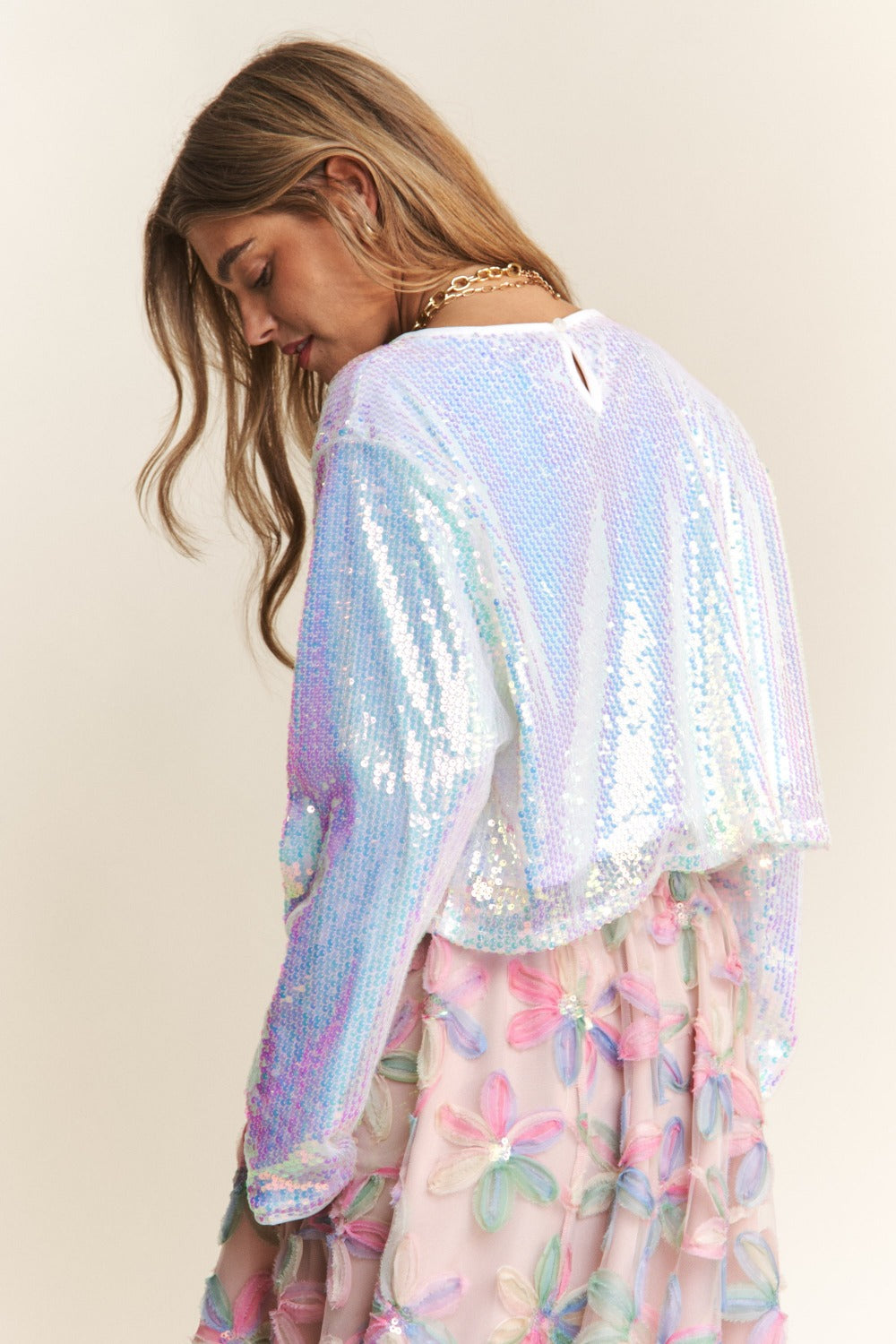 J.NNA Sequin Long Sleeve Crop T-Shirt Tops/Jackets/Sweaters Clothing Tops J.NNA Ship from USA TikTok Trendsi USPS Walmart Trendsi https://www.cyberehub.com