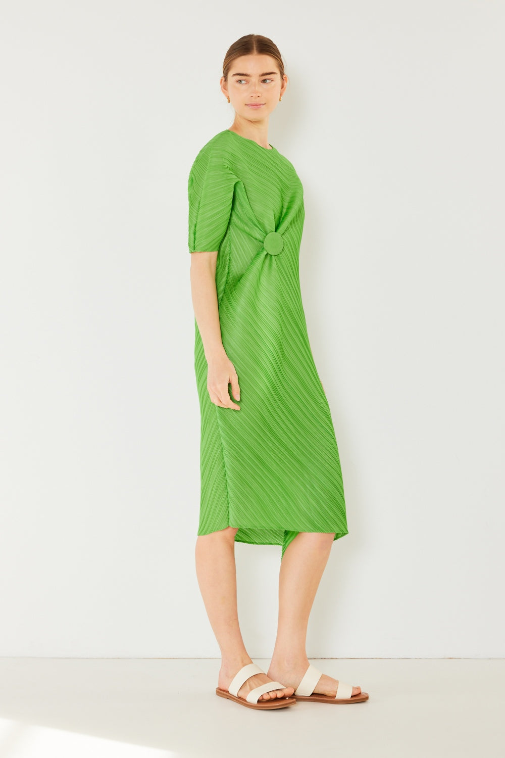 Marina West Swim Pleated Dolman Sleeve Dress Apparel/Dress Dress Marina West Swim Ship from USA TikTok Trendsi USPS Walmart Walmart Apparel Trendsi https://www.cyberehub.com
