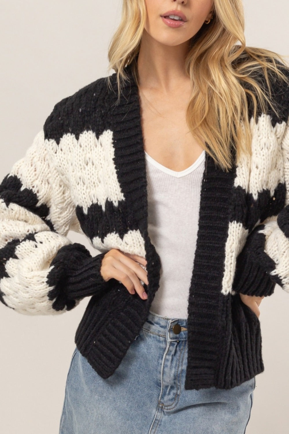 HYFVE Scallop Striped Open Front Long Sleeve Sweater Cardigan Tops/Jackets/Sweaters Clothing Tops HYFVE Ship from USA TikTok Trendsi USPS Walmart Trendsi https://www.cyberehub.com