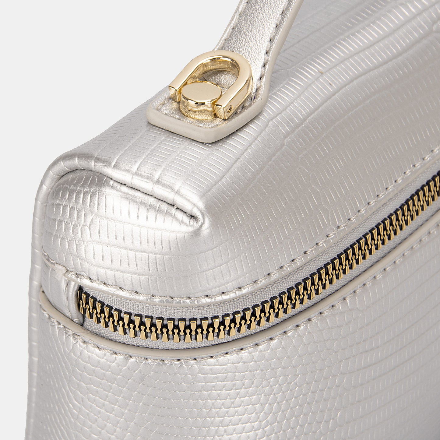 David Jones Texture PU Leather Handbag David Jones Ship from USA TikTok USA Trendsi https://www.cyberehub.com