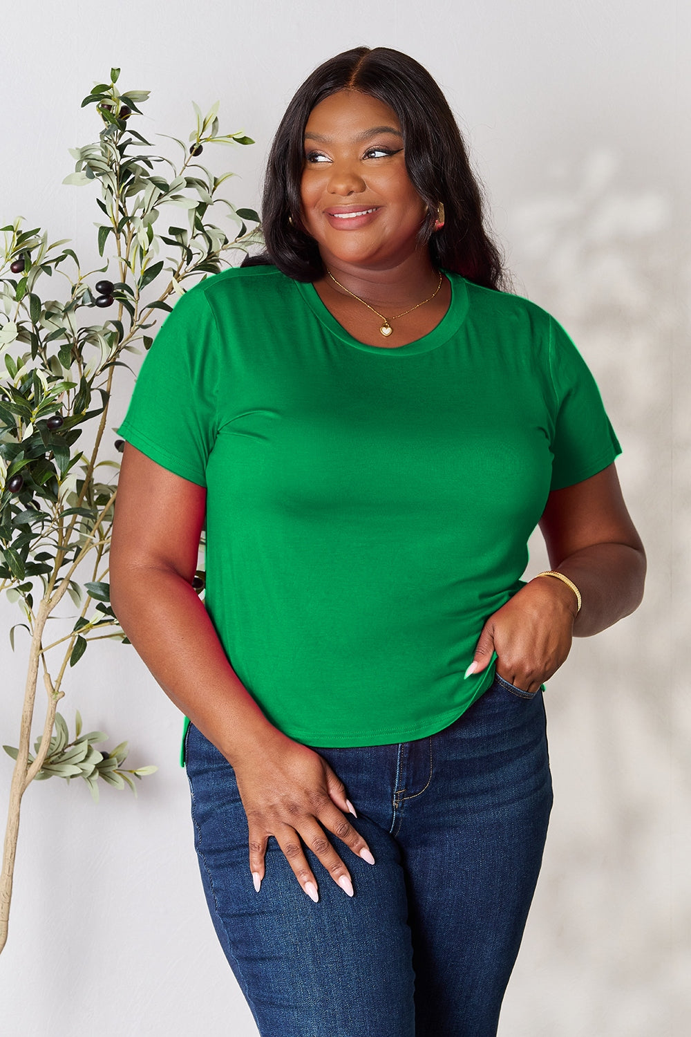 Basic Bae Full Size Round Neck Short Sleeve T-Shirt Apparel/Tops Basic Bae Ship from USA TikTok Tops Trendsi USPS Walmart Walmart Apparel Trendsi https://www.cyberehub.com