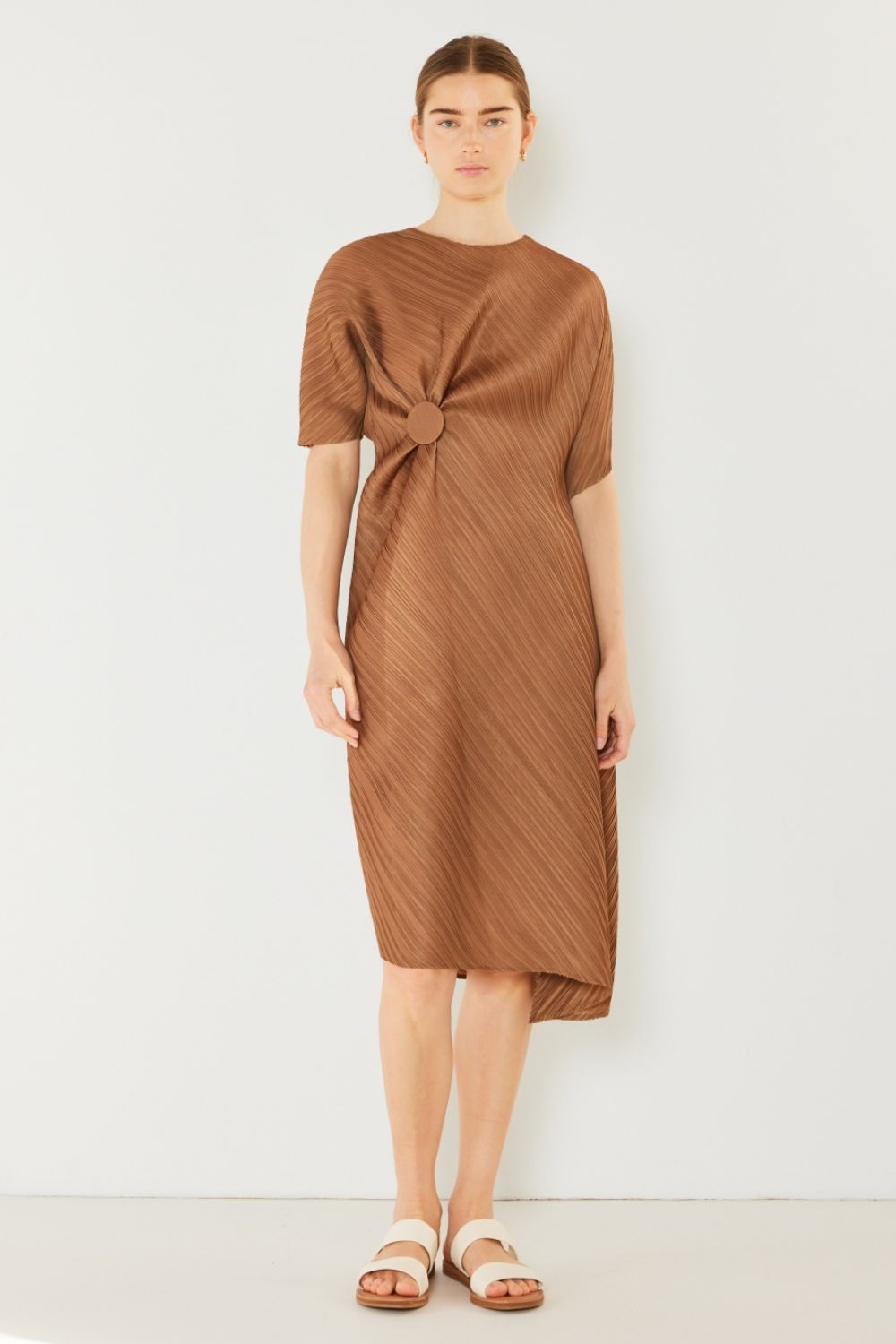Marina West Swim Pleated Dolman Sleeve Dress Apparel/Dress Dress Marina West Swim Ship from USA TikTok Trendsi USPS Walmart Walmart Apparel Trendsi https://www.cyberehub.com