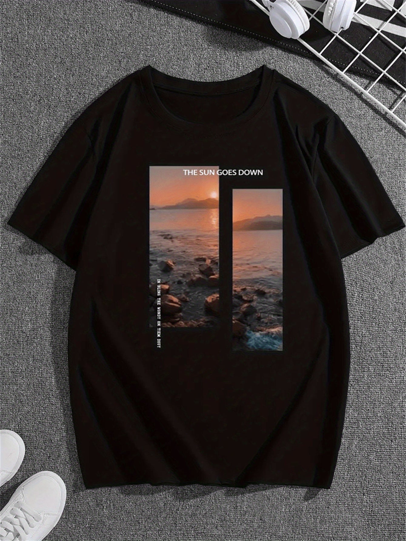 Men's Creative Casual Short Sleeved Round Neck T-shirt Apparel/Shirt/Graphic Shirt SNULLO https://www.cyberehub.com