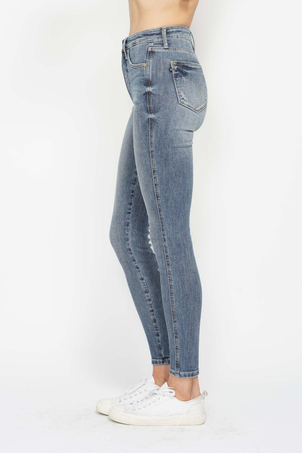 Judy Blue Full Size Tummy Control Contrast Wash Skinny Jeans Bottoms Bottoms Clothing Judy Blue Ship from USA Women Trendsi https://www.cyberehub.com