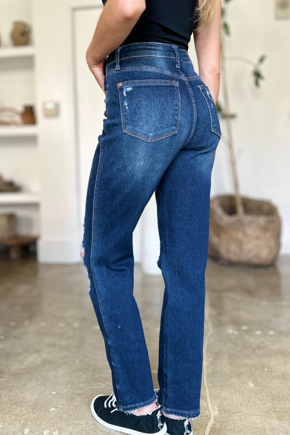 Judy Blue Full Size High Waist Rigid Magic Heavy Destroy Straight Jeans Bottoms Bottoms Clothing Judy Blue Pants Ship from USA Women Trendsi https://www.cyberehub.com