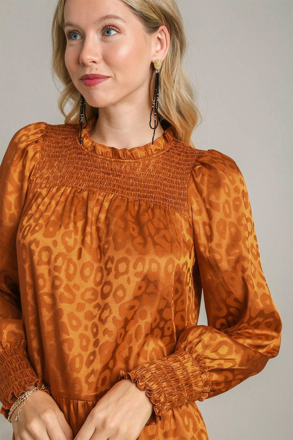 Umgee Smocked Leopard Long Sleeve Tiered Dress Apparel Apparel Ship from USA TikTok Trendsi Umgee USA Trendsi https://www.cyberehub.com