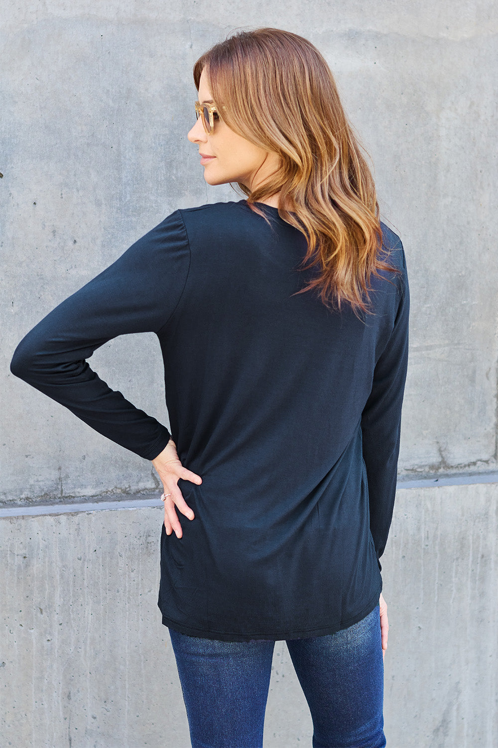 Basic Bae Full Size Round Neck Long Sleeve Top Apparel/Tops Basic Bae Ship from USA TikTok Tops Trendsi USPS Walmart Walmart Apparel Trendsi https://www.cyberehub.com