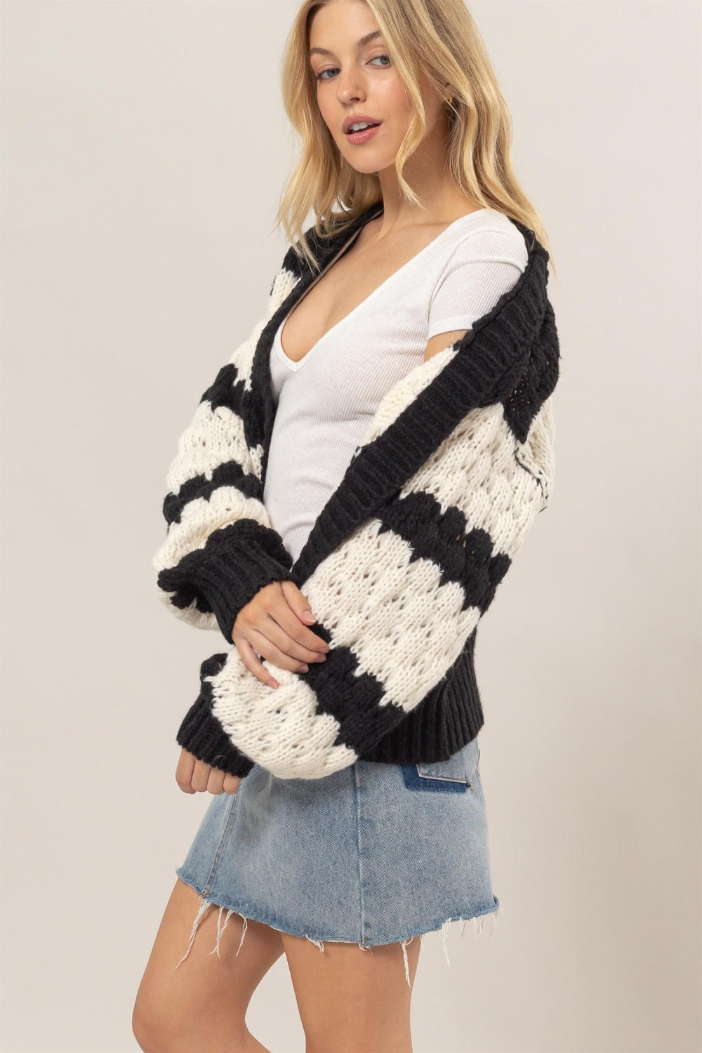 HYFVE Scallop Striped Open Front Long Sleeve Sweater Cardigan Tops/Jackets/Sweaters Clothing Tops HYFVE Ship from USA TikTok Trendsi USPS Walmart Trendsi https://www.cyberehub.com