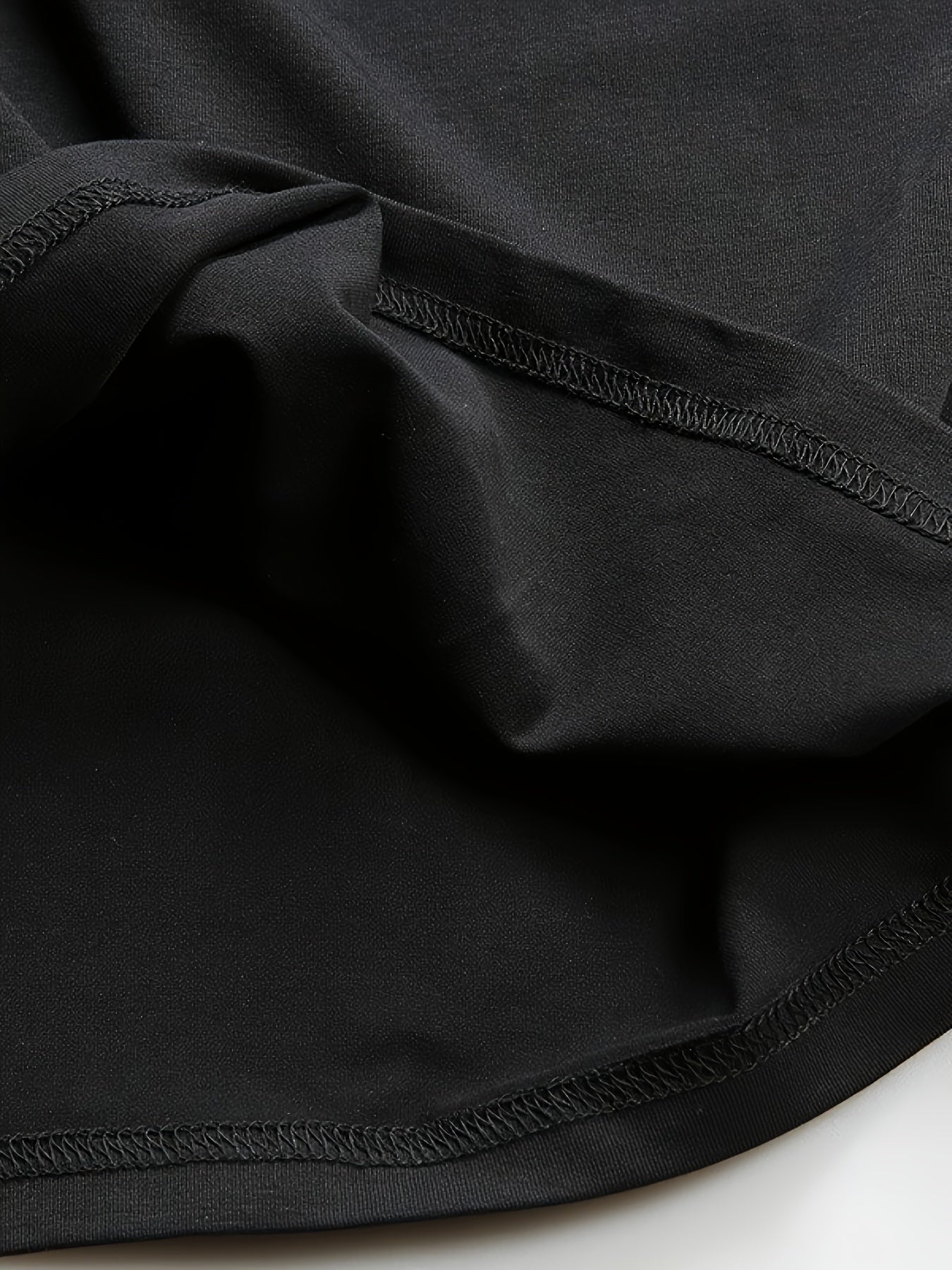 Indian Headdress Pattern T-shirt For Men, Summer Pattern Printed Short Sleeved T-shirt Apparel/Shirt/Graphic Shirt SNULLO https://www.cyberehub.com