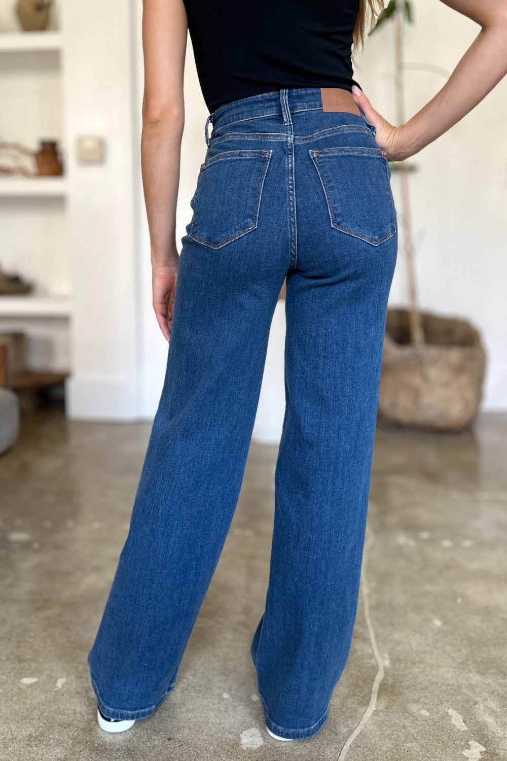 Judy Blue Full Size High Rise Straight Jeans Bottoms Bottoms Clothing Judy Blue Pants Ship from USA Women Trendsi https://www.cyberehub.com