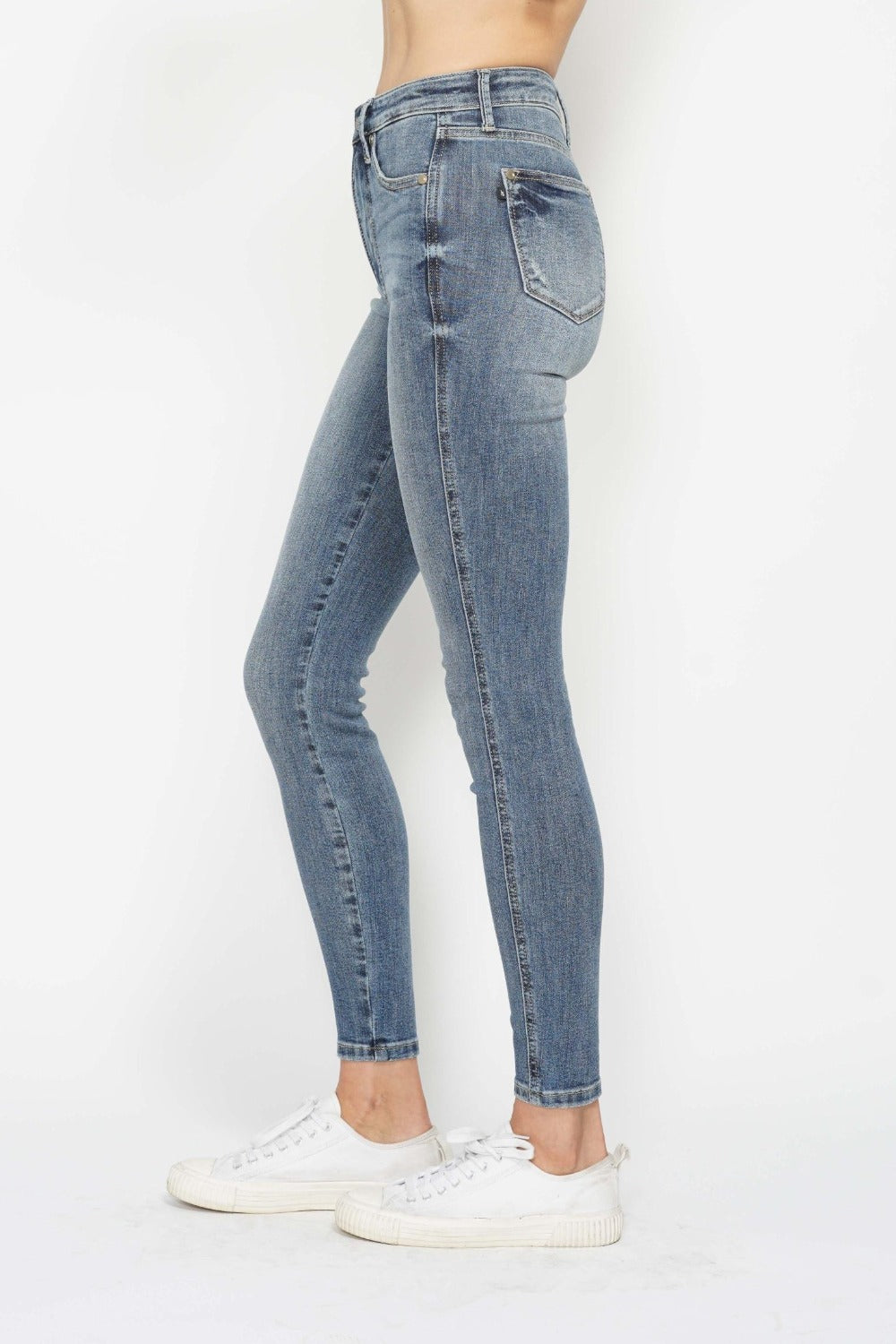 Judy Blue Full Size Tummy Control Contrast Wash Skinny Jeans Bottoms Bottoms Clothing Judy Blue Ship from USA Women Trendsi https://www.cyberehub.com