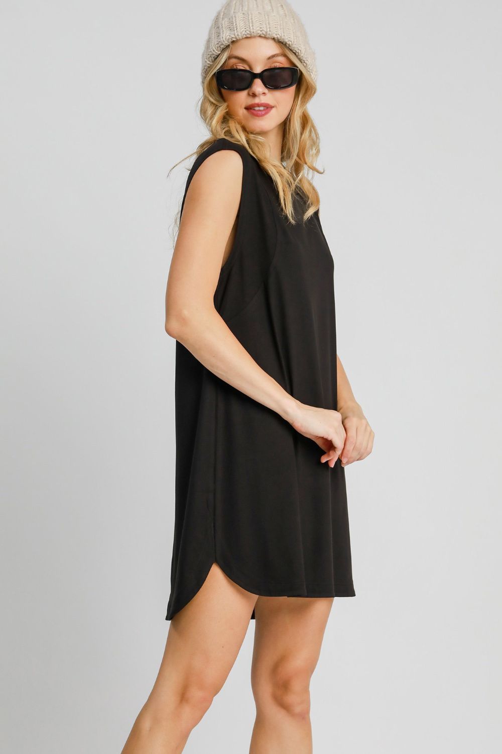 Umgee Round Neck Sleeveless High-Low Curved Hemline Mini Dress Apparel/Dress Dress Ship from USA TikTok Trendsi Umgee USA USPS Walmart Walmart Apparel Trendsi https://www.cyberehub.com