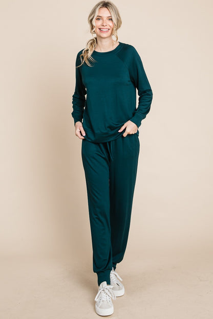 Super Lady Round Neck Raglan Sleeve Top and Drawstring Pants Lounge Set Apparel/Tops Ship from USA Super Lady TikTok Tops Trendsi USPS Walmart Walmart Apparel Trendsi https://www.cyberehub.com