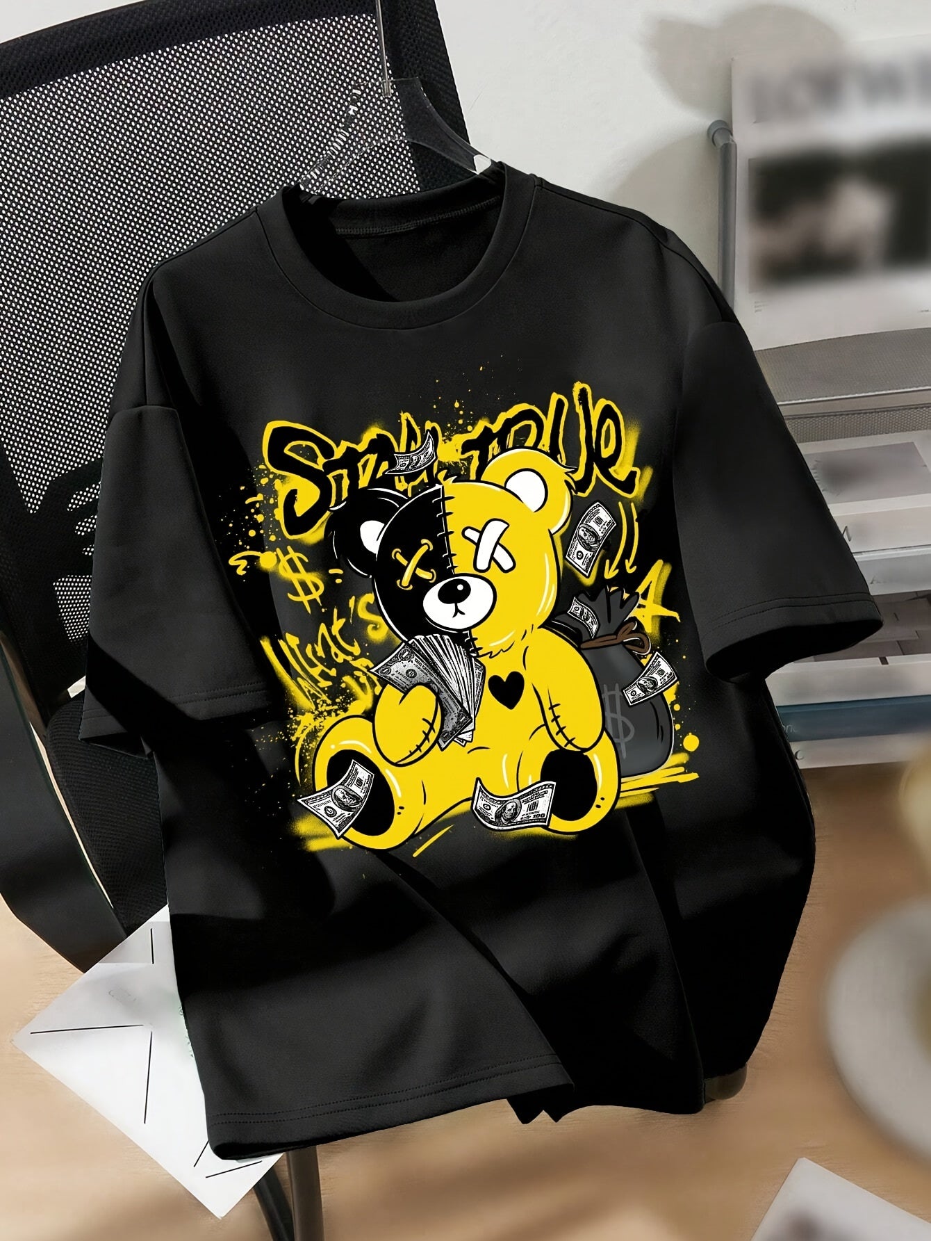 Splicing Bear And Letter Printed Casual T-shirt, Round Neck Loose Top With Dropped Shoulders, Suitable For Spring And Summer Apparel/Shirt/Graphic Shirt SNULLO https://www.cyberehub.com