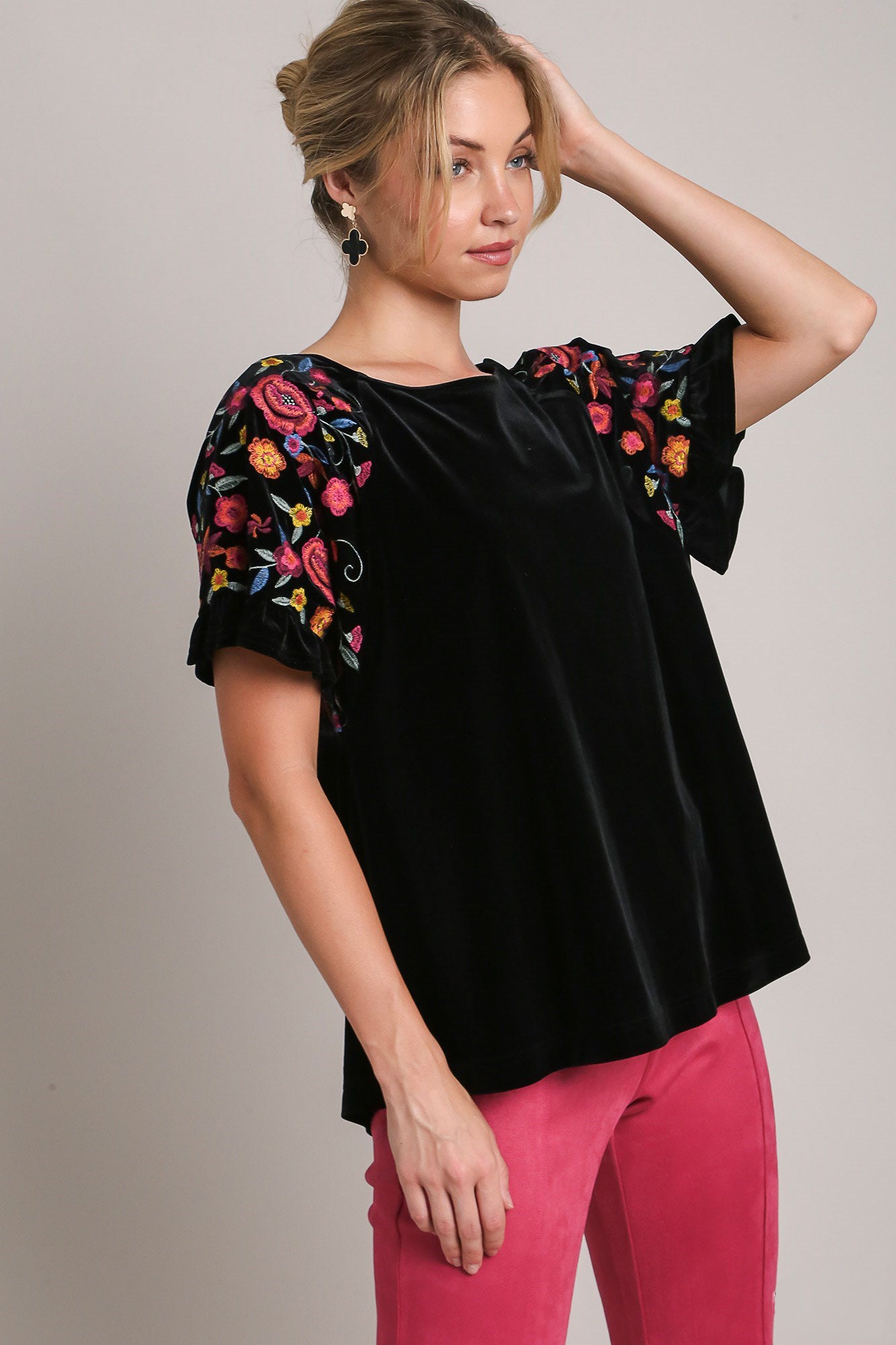 Umgee Full Size Velvet Embroidery Short Sleeve Blouse Black Apparel Apparel Ship from USA TikTok Trendsi Umgee USA Trendsi https://www.cyberehub.com