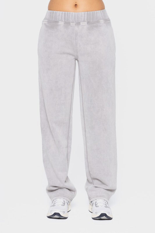 Mono B Elastic Waist Fleece Pants with Pockets Light Gray Apparel Featured MONO B Ship from USA Tiktok Trendsi USA USPS Walmart Trendsi https://www.cyberehub.com
