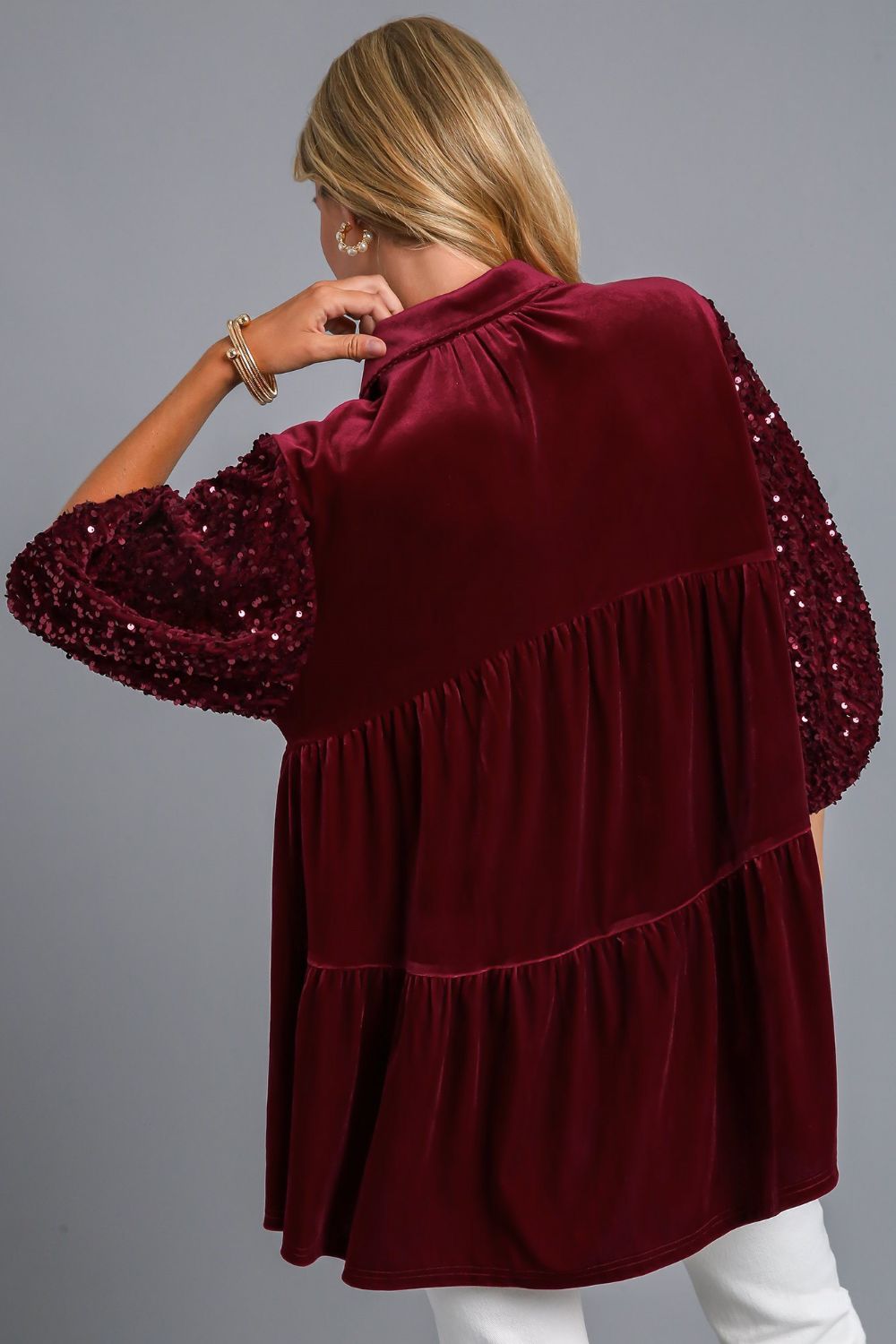 Umgee Sequin Detail Tiered Back Half Sleeve Shirt Apparel/Tops Ship from USA TikTok Tops Trendsi Umgee USA USPS Walmart Walmart Apparel Trendsi https://www.cyberehub.com