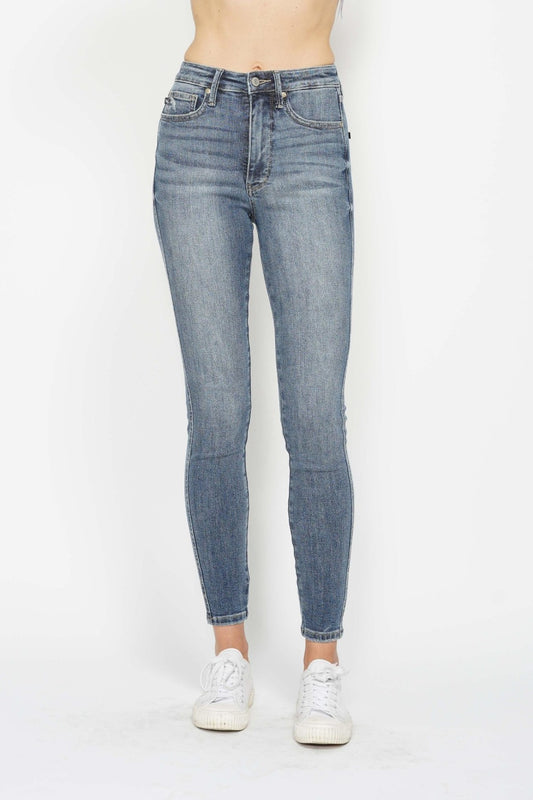 Judy Blue Full Size Tummy Control Contrast Wash Skinny Jeans Medium Bottoms Bottoms Clothing Judy Blue Ship from USA Women Trendsi https://www.cyberehub.com