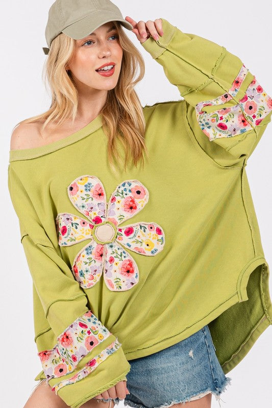 SAGE + FIG Daisy Patch Applique Long Sleeve Sweatshirt Yellow-Green Apparel Apparel SAGE+FIG Ship from USA TikTok Trendsi Trendsi https://www.cyberehub.com