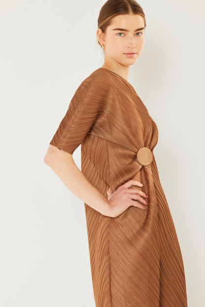 Marina West Swim Pleated Dolman Sleeve Dress Apparel/Dress Dress Marina West Swim Ship from USA TikTok Trendsi USPS Walmart Walmart Apparel Trendsi https://www.cyberehub.com