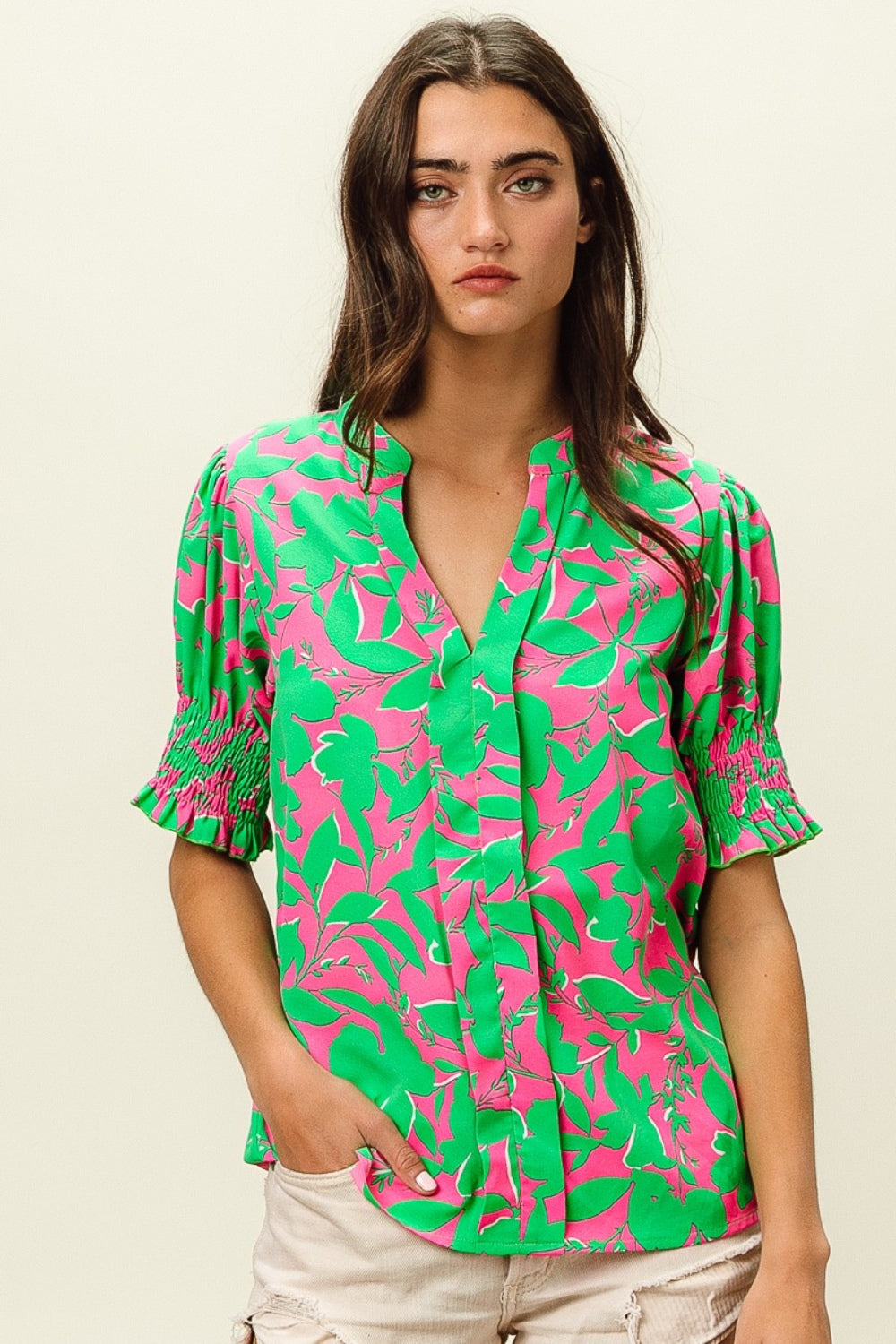 BiBi Smocked Cuff Floral Contrast Top Tops/Jackets/Sweaters BiBi Clothing Tops Ship from USA TikTok Trendsi USPS Walmart Trendsi https://www.cyberehub.com