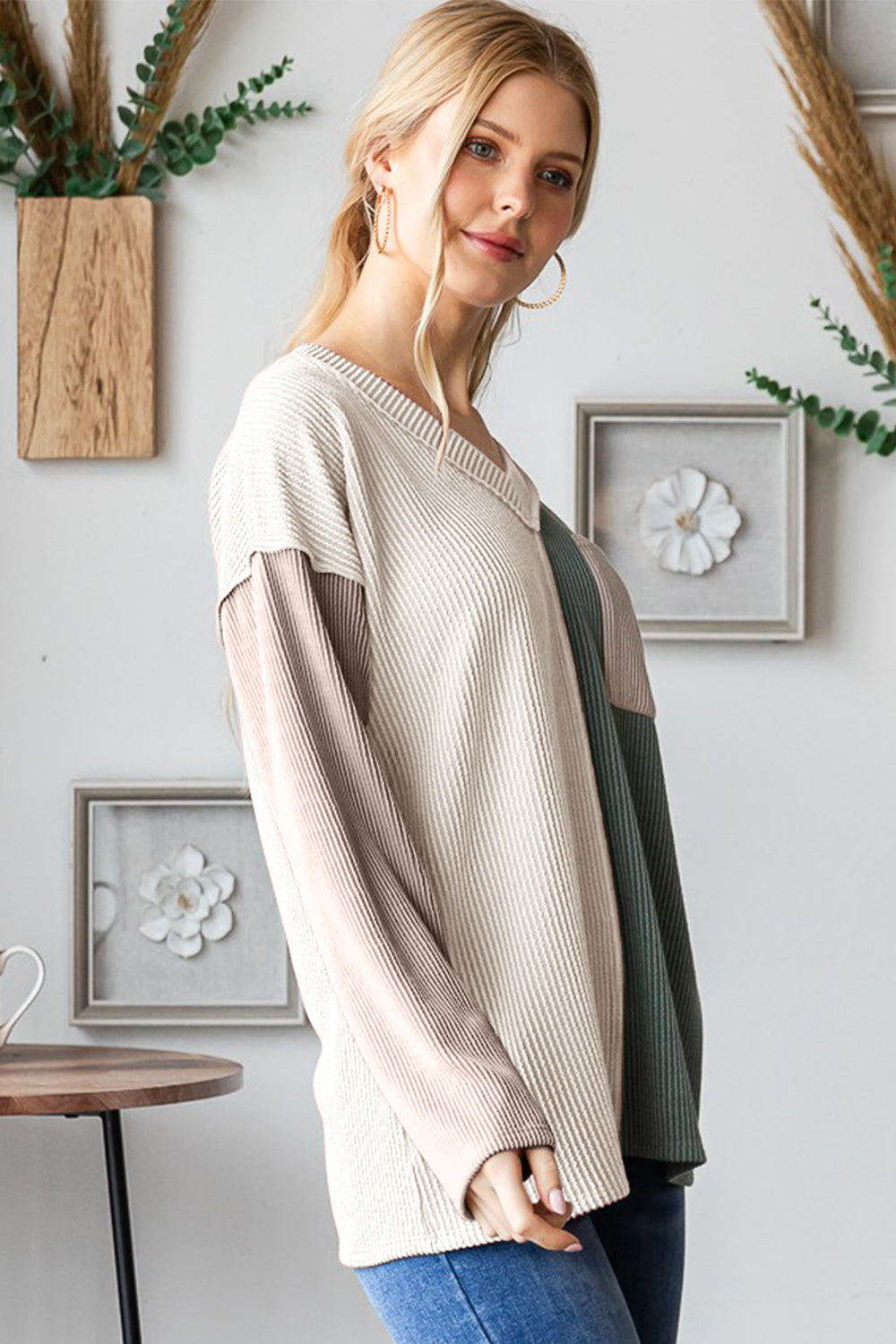 Heimish Color Block Exposed Seam Ribbed T-Shirt Tops/Jackets/Sweaters Clothing Tops Heimish Ship from USA TikTok Trendsi USPS Walmart Trendsi https://www.cyberehub.com