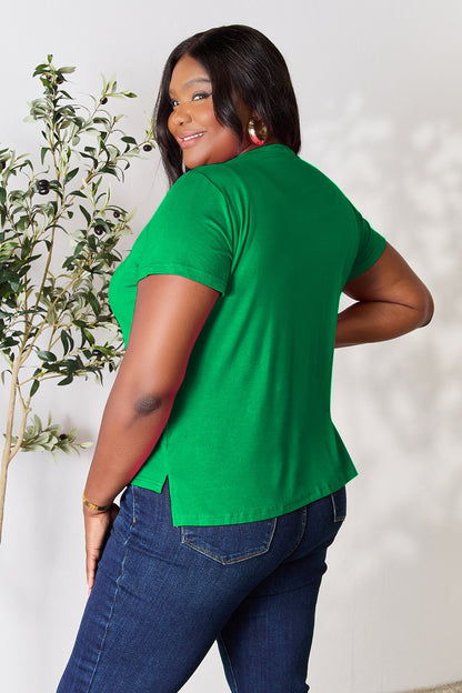 Basic Bae Full Size Round Neck Short Sleeve T-Shirt Apparel/Tops Basic Bae Ship from USA TikTok Tops Trendsi USPS Walmart Walmart Apparel Trendsi https://www.cyberehub.com