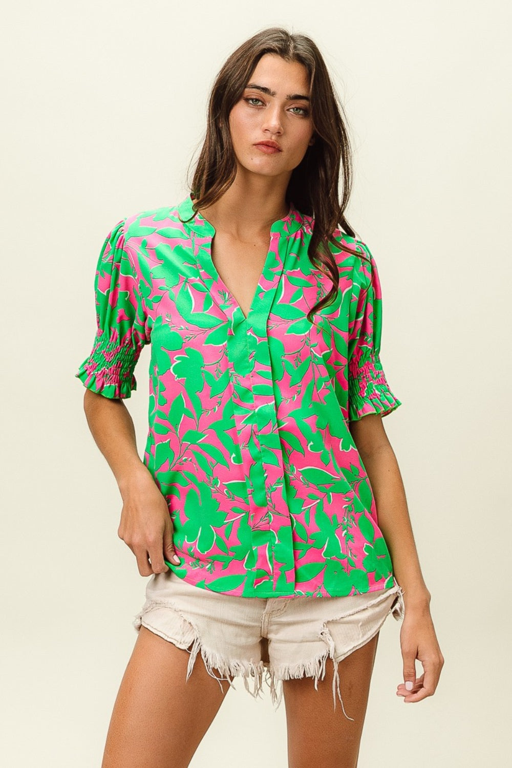 BiBi Smocked Cuff Floral Contrast Top Tops/Jackets/Sweaters BiBi Clothing Tops Ship from USA TikTok Trendsi USPS Walmart Trendsi https://www.cyberehub.com