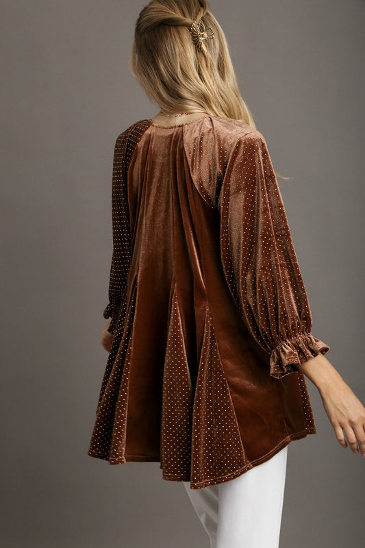 Umgee Godet Hem Polka Dot V-Neck Blouse Apparel Apparel Ship from USA TikTok Trendsi Umgee USA Trendsi https://www.cyberehub.com