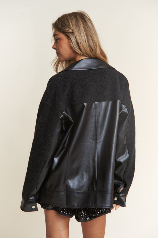 J.NNA Faux Leather Sherpa Contrast Snap Down Jacket Shirt Apparel Clothing Tops J.NNA Ship from USA Shirts USA Women Trendsi https://www.cyberehub.com