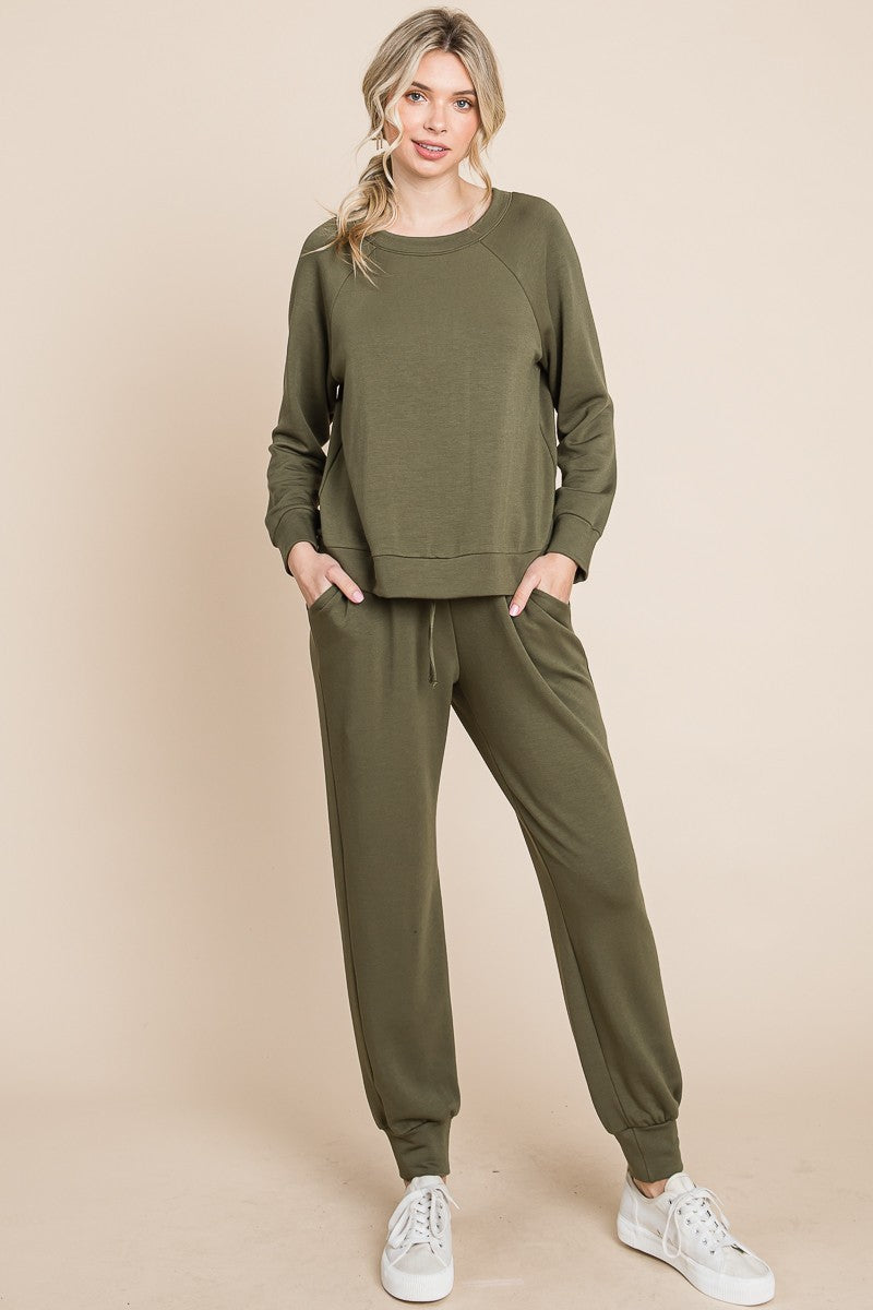 Super Lady Round Neck Raglan Sleeve Top and Pants Lounge Set Apparel/Tops Ship from USA Super Lady TikTok Tops Trendsi USPS Walmart Walmart Apparel Trendsi https://www.cyberehub.com