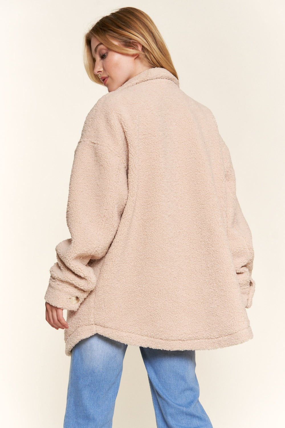And The Why Teddy Sherpa Button Down Curved Hem Shacket Shirt And The Why Apparel Clothing Tops Ship from USA Shirts USA Women Trendsi https://www.cyberehub.com
