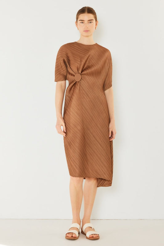 Marina West Swim Pleated Dolman Sleeve Dress Apparel/Dress Dress Marina West Swim Ship from USA TikTok Trendsi USPS Walmart Walmart Apparel Trendsi https://www.cyberehub.com