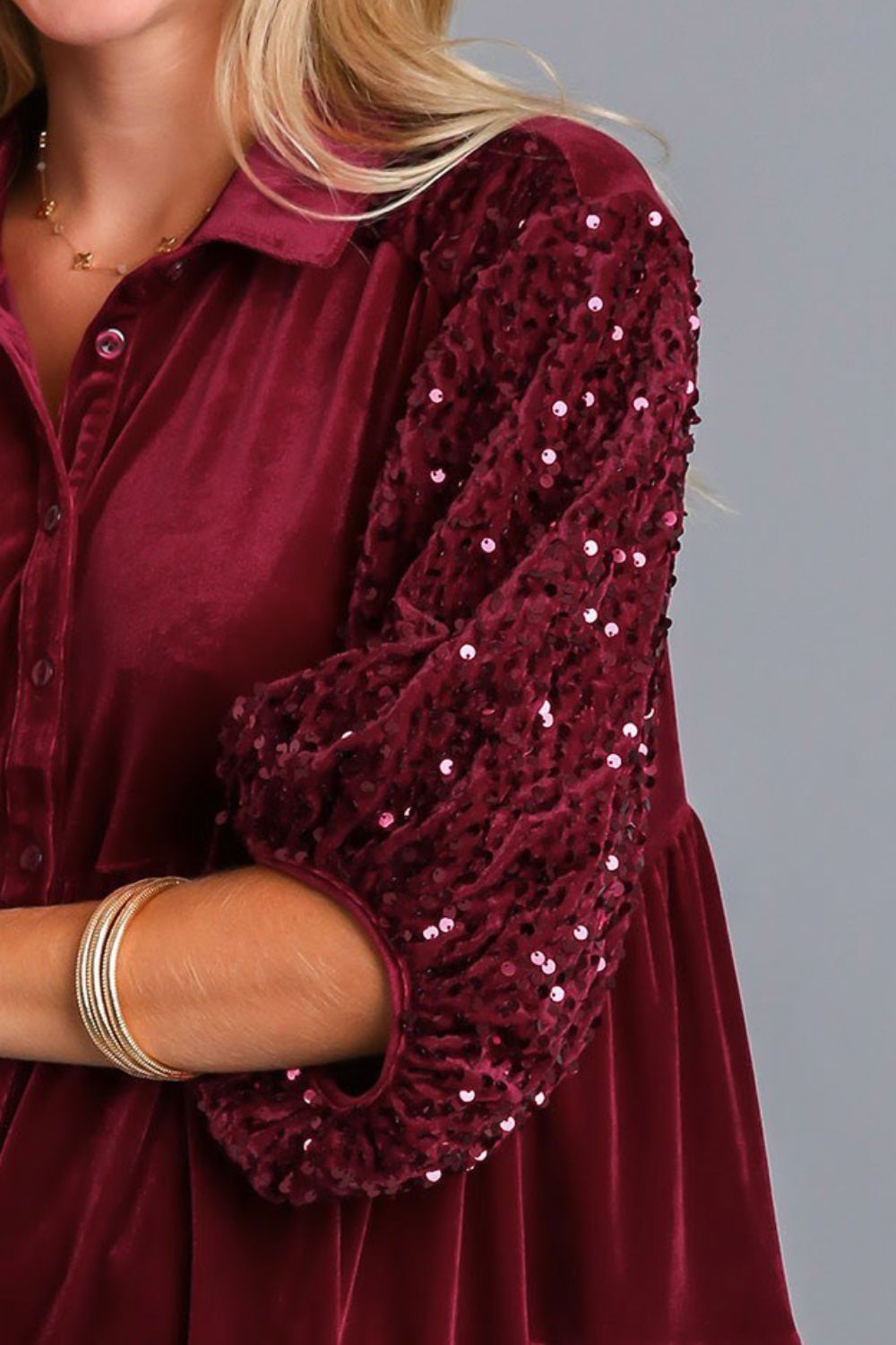 Umgee Sequin Detail Tiered Back Half Sleeve Shirt Apparel/Tops Ship from USA TikTok Tops Trendsi Umgee USA USPS Walmart Walmart Apparel Trendsi https://www.cyberehub.com