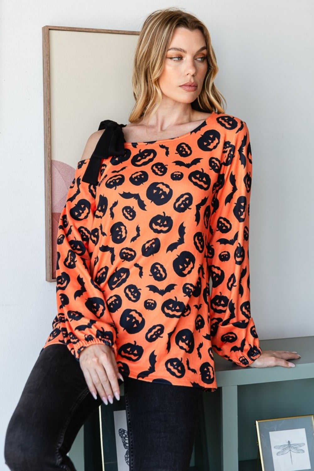Heimish Pumpkin Print One Shoulder T-Shirt Tops/Jackets/Sweaters Clothing Tops Heimish Ship from USA TikTok Trendsi USPS Walmart Trendsi https://www.cyberehub.com