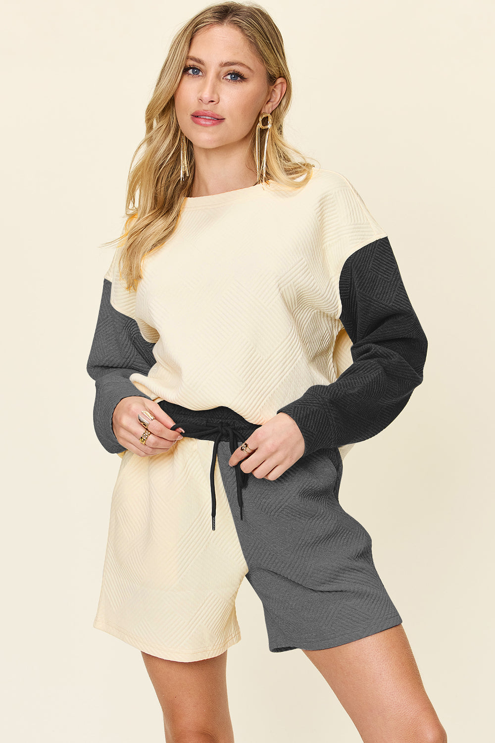 Double Take Full Size Contrast Drop Shoulder Top and Shorts Set Black Apparel/Tops Double Take Ship from USA TikTok Tops Trendsi USPS Walmart Walmart Apparel Trendsi https://www.cyberehub.com