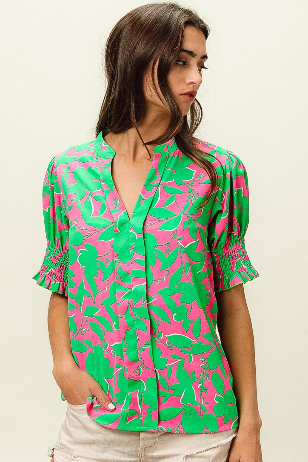 BiBi Smocked Cuff Floral Contrast Top Tops/Jackets/Sweaters BiBi Clothing Tops Ship from USA TikTok Trendsi USPS Walmart Trendsi https://www.cyberehub.com