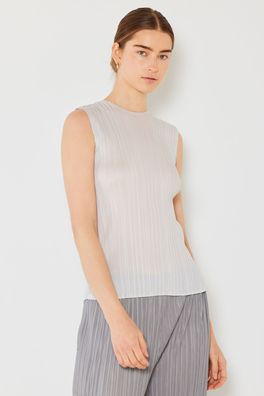 Marina West Swim Pleated Sleeveless Crewneck Tank Light Gray Apparel/Tops Marina West Swim Ship from USA TikTok Tops Trendsi USPS Walmart Walmart Apparel Trendsi https://www.cyberehub.com